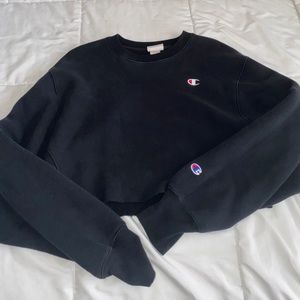 Champion Cropped Sweatshirt